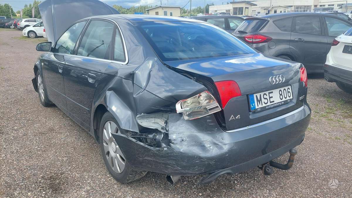 Audi A4, 2.0 l., sedanas