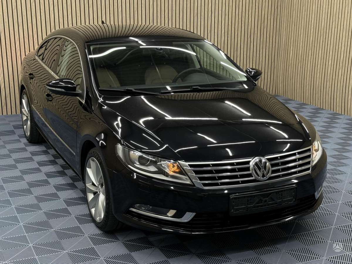 Volkswagen Passat CC - 8