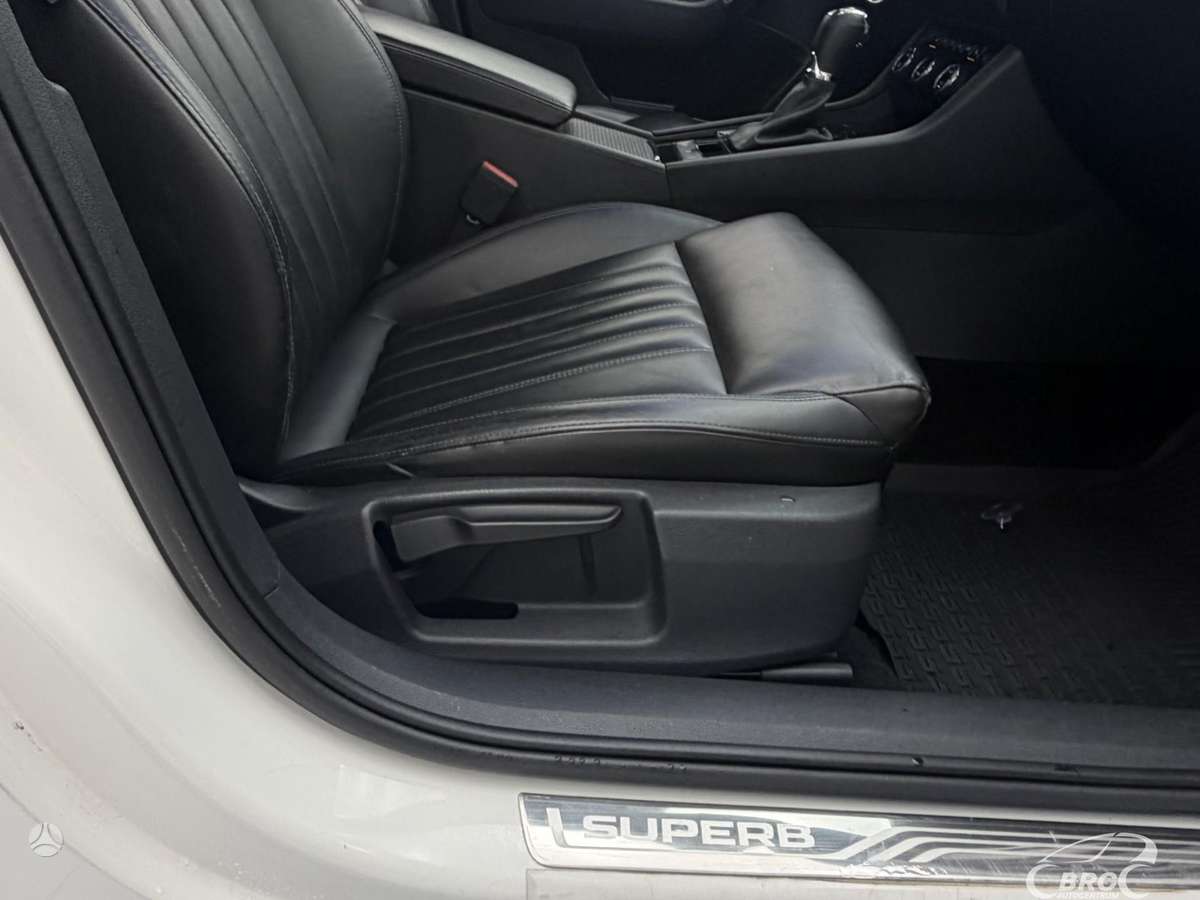 Skoda Superb, 1.6 l., Универсал