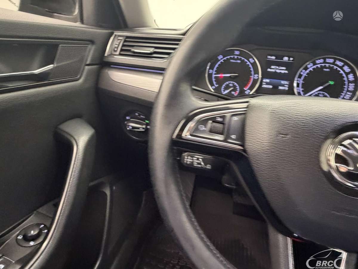 Skoda Superb, 1.6 l., Универсал