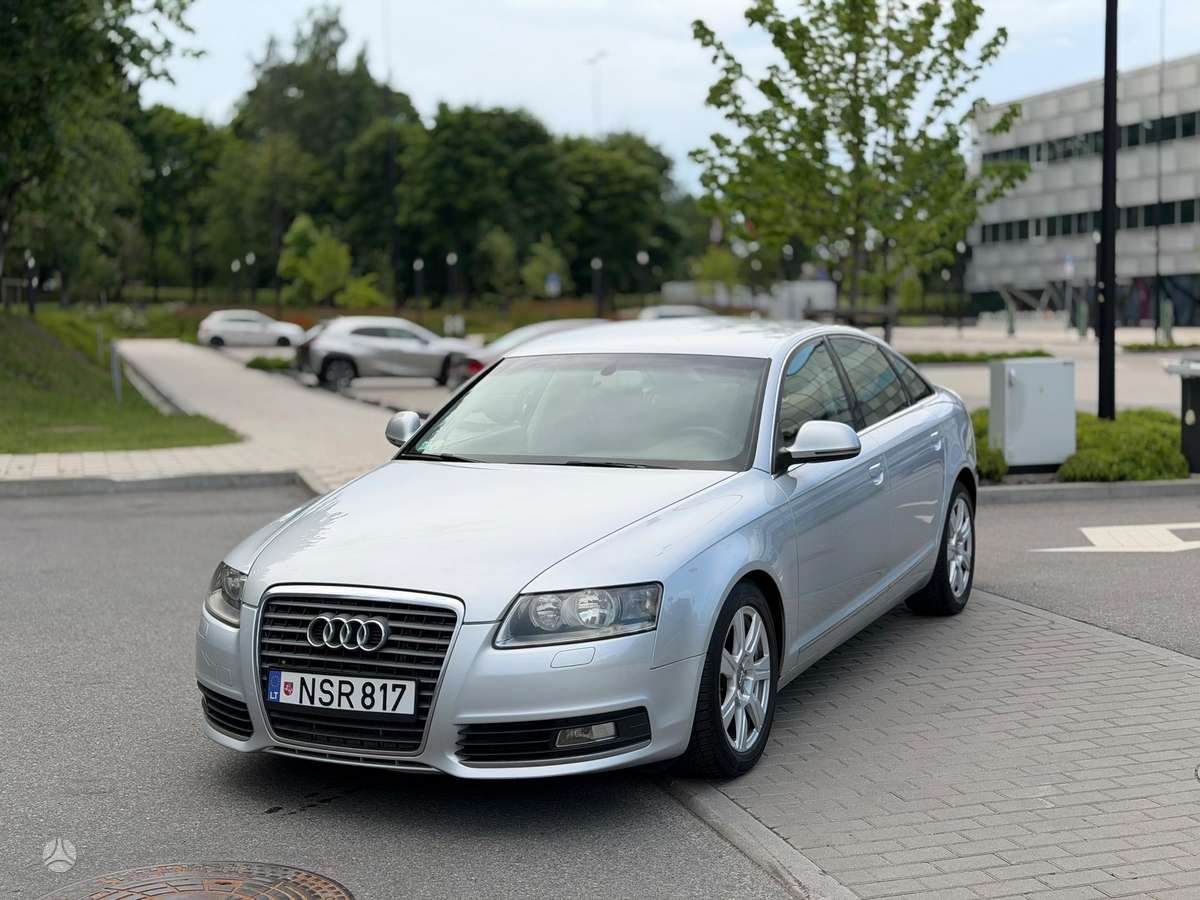 Audi A6, sedanas