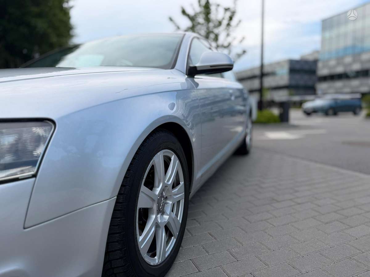 Audi A6, saloon / sedan