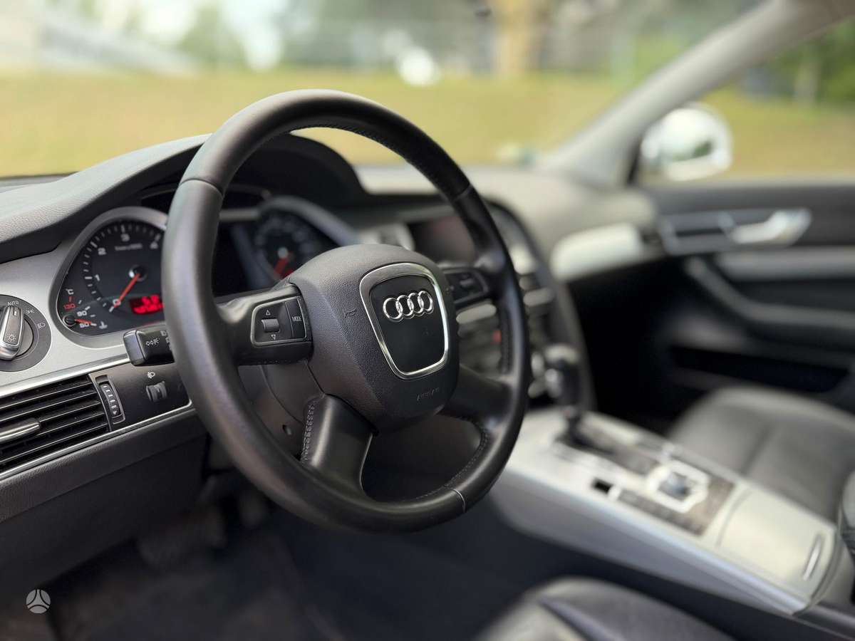 Audi A6, saloon / sedan