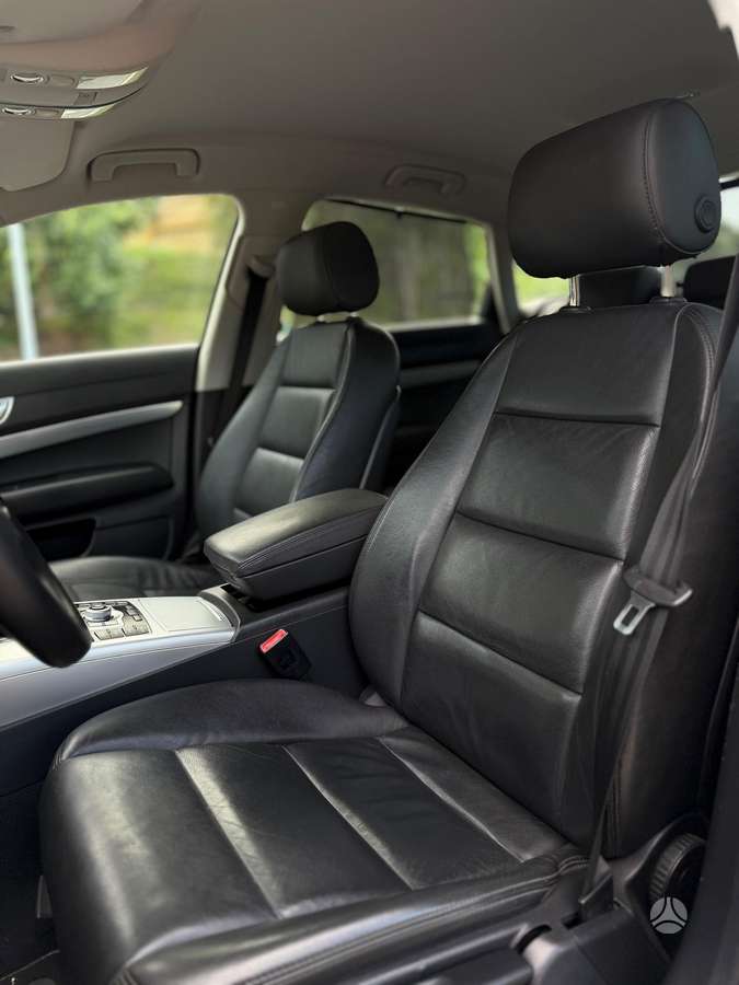 Audi A6, sedanas