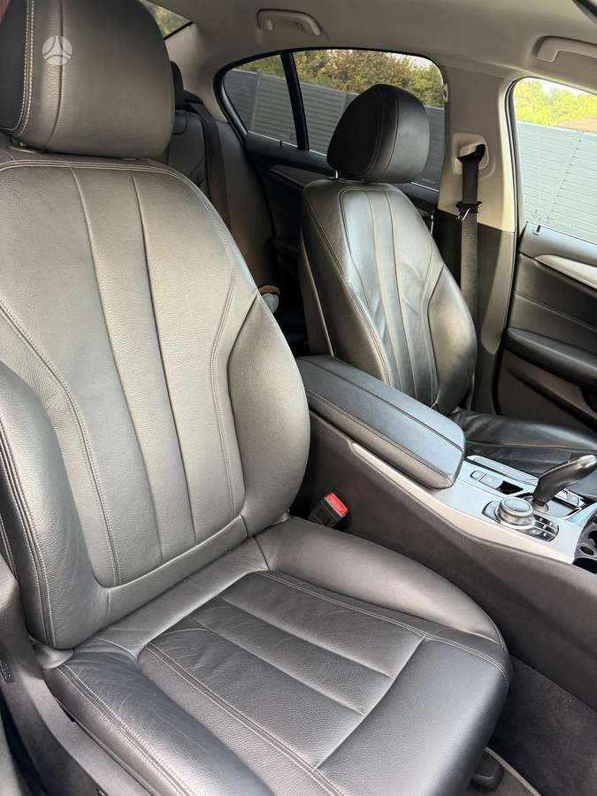 BMW 520, 2.0 l., Седан