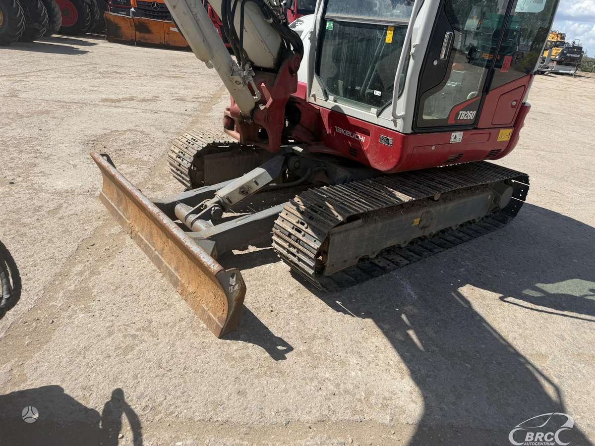 Takeuchi TB260 TMK300, ekskavatori