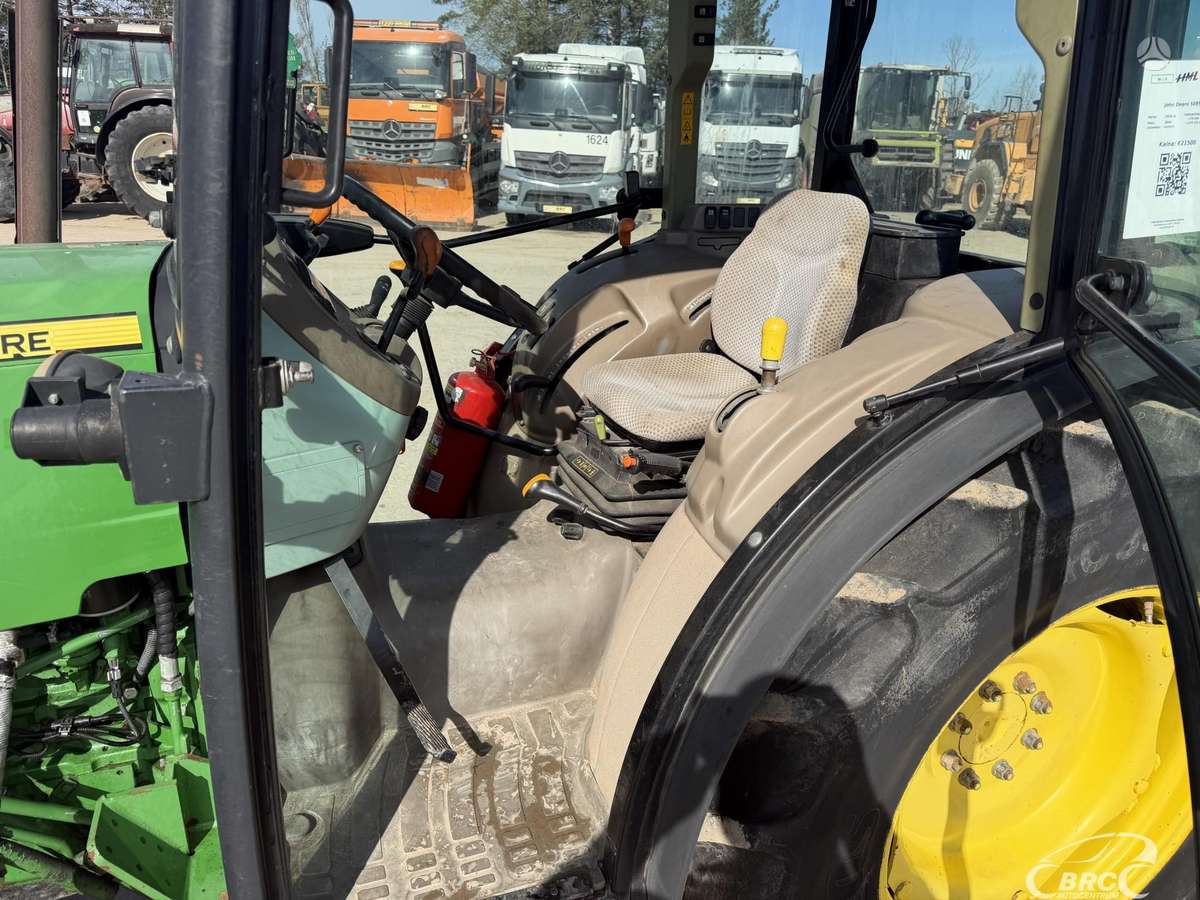 John Deere 5085, тракторы