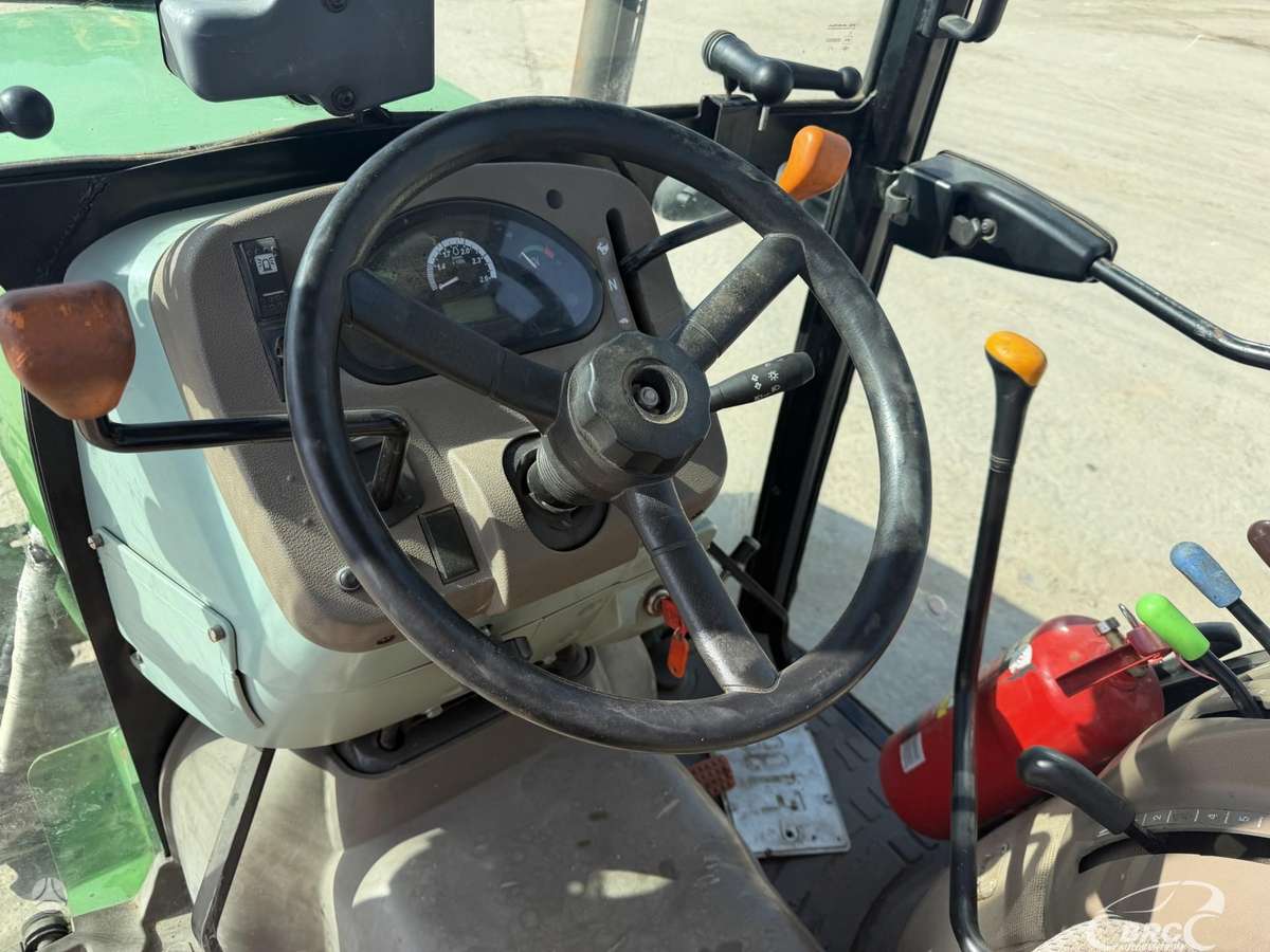 John Deere 5085, тракторы