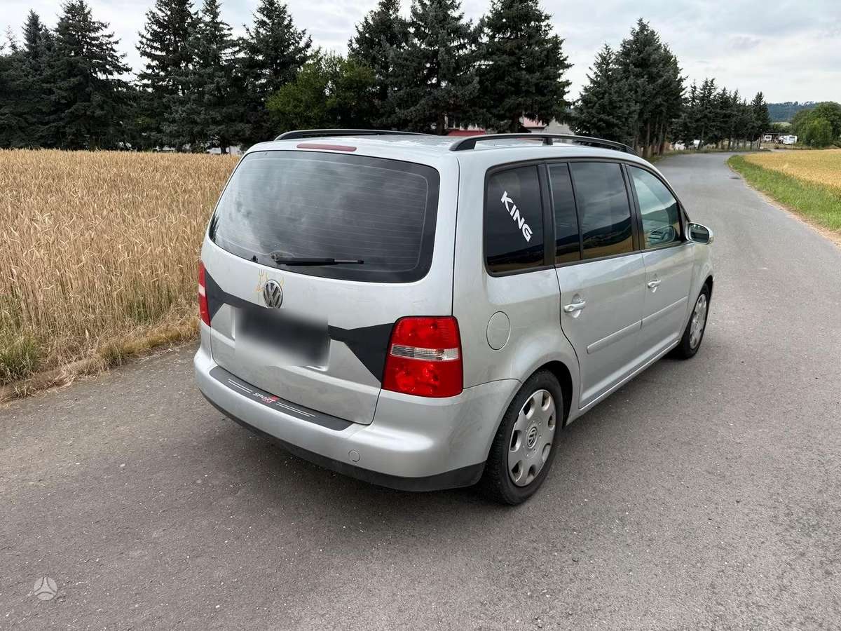 Volkswagen Touran по частям