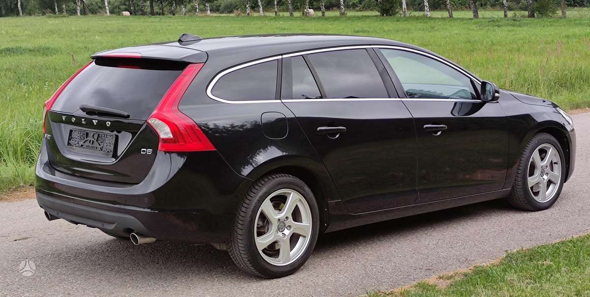 Volvo V60, 2.4 l., Хэтчбек