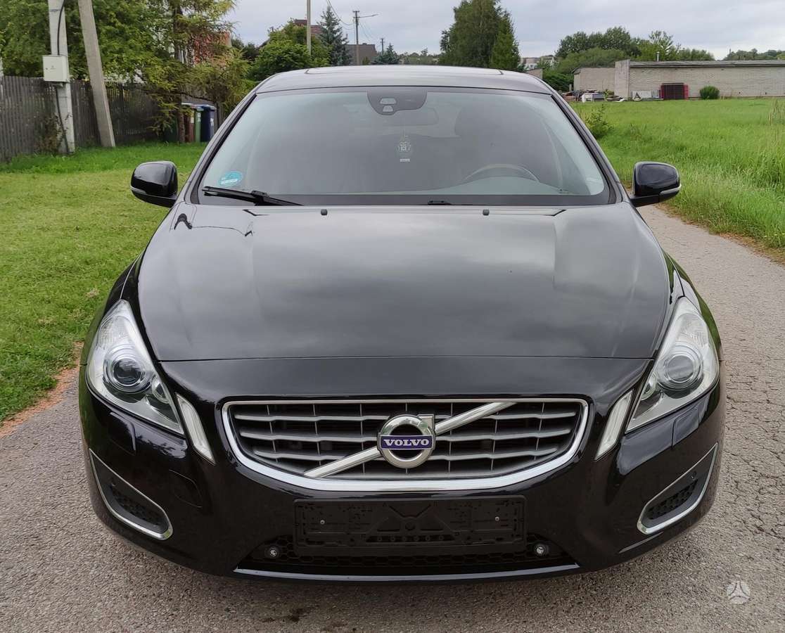 Volvo V60, 2.4 l., Хэтчбек