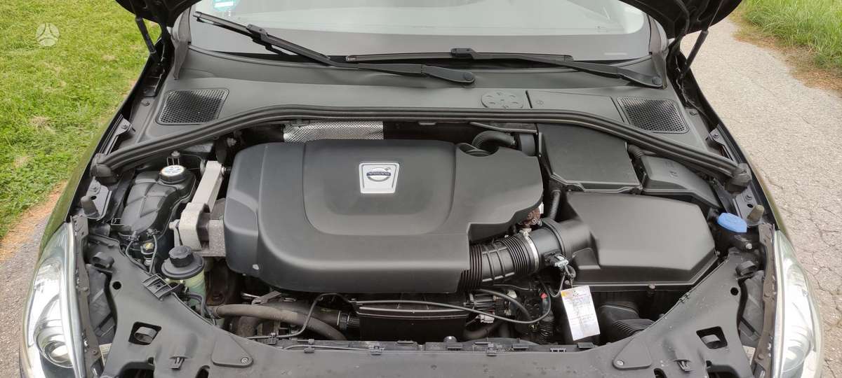 Volvo V60, 2.4 l., Хэтчбек