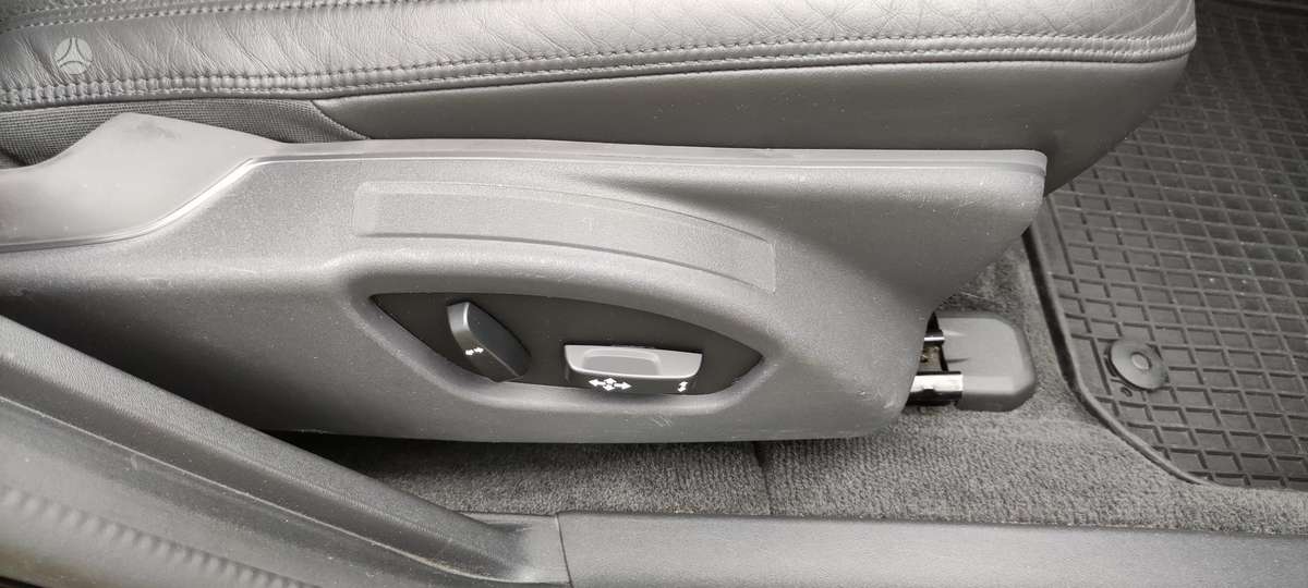 Volvo V60, 2.4 l., Хэтчбек