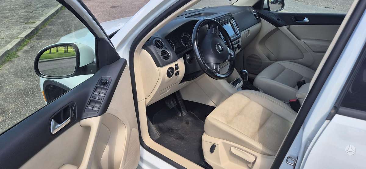 Volkswagen Tiguan - 6