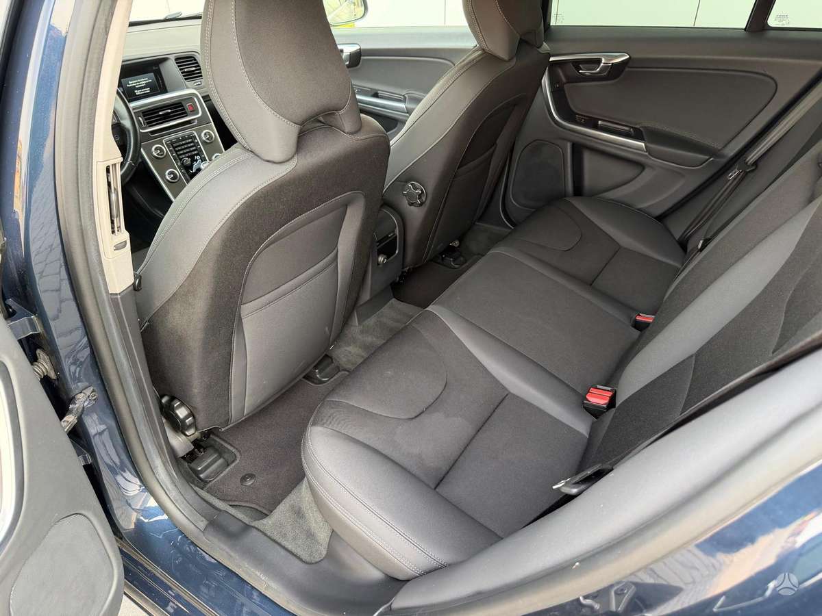 Volvo V60, 2.0 l., Универсал
