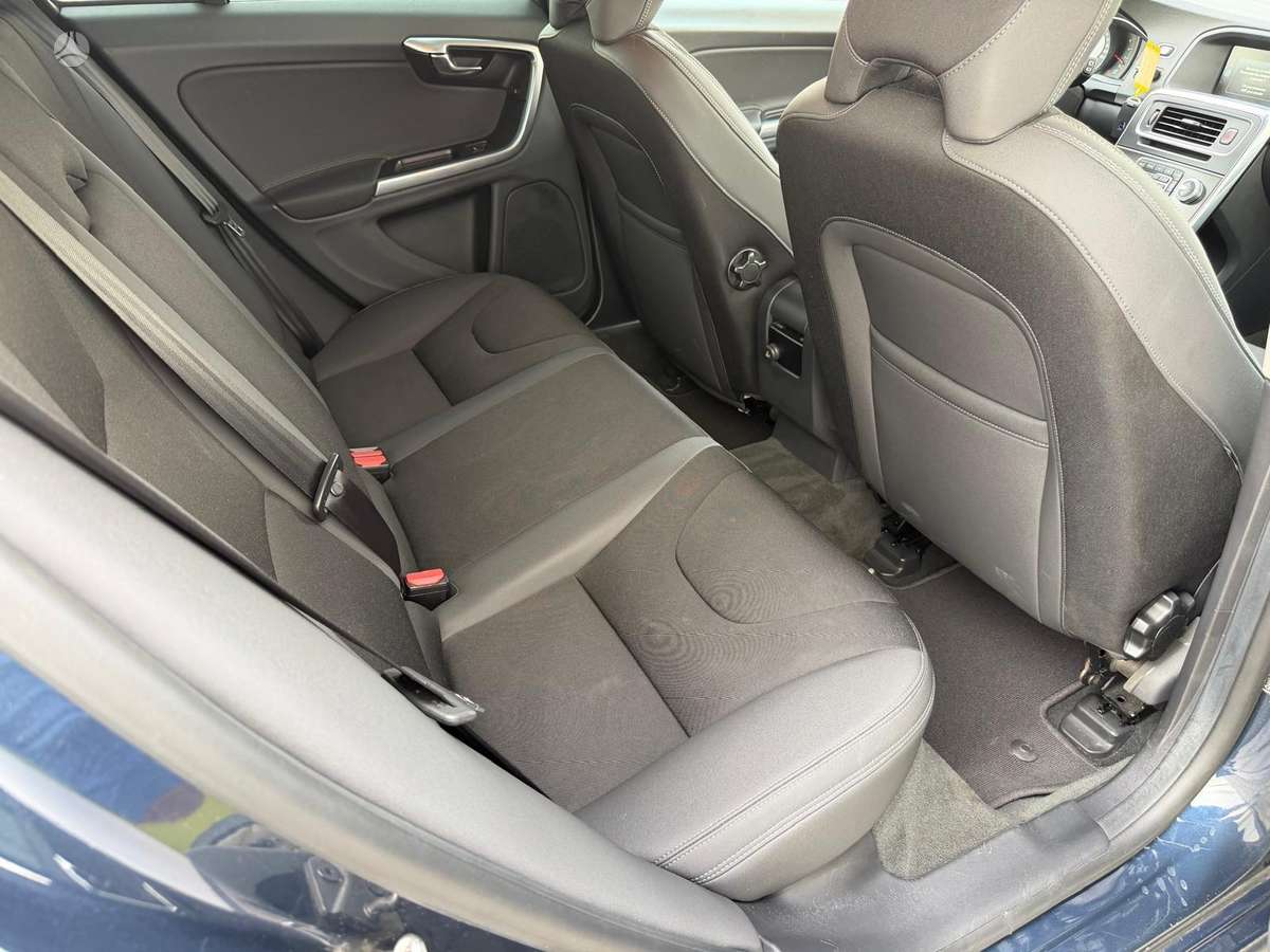 Volvo V60, 2.0 l., Универсал