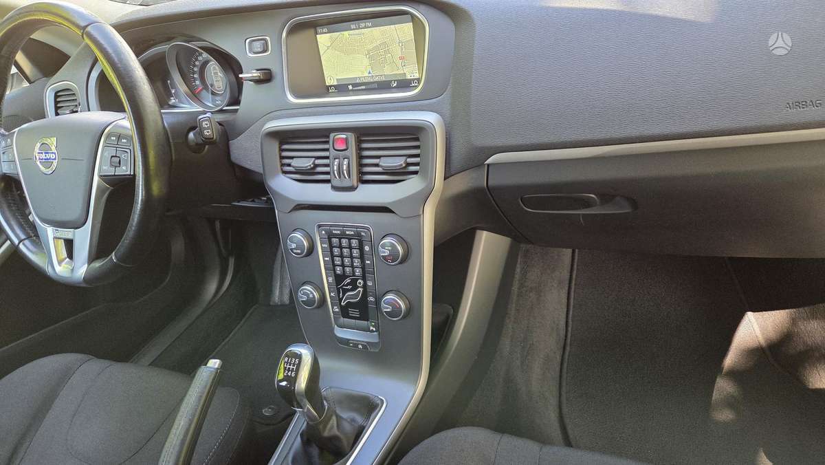 Volvo V40, 1.6 l., Универсал