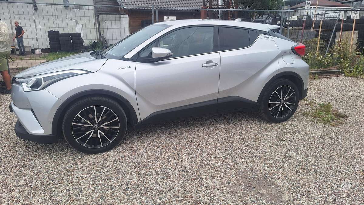 Toyota C-HR - 2