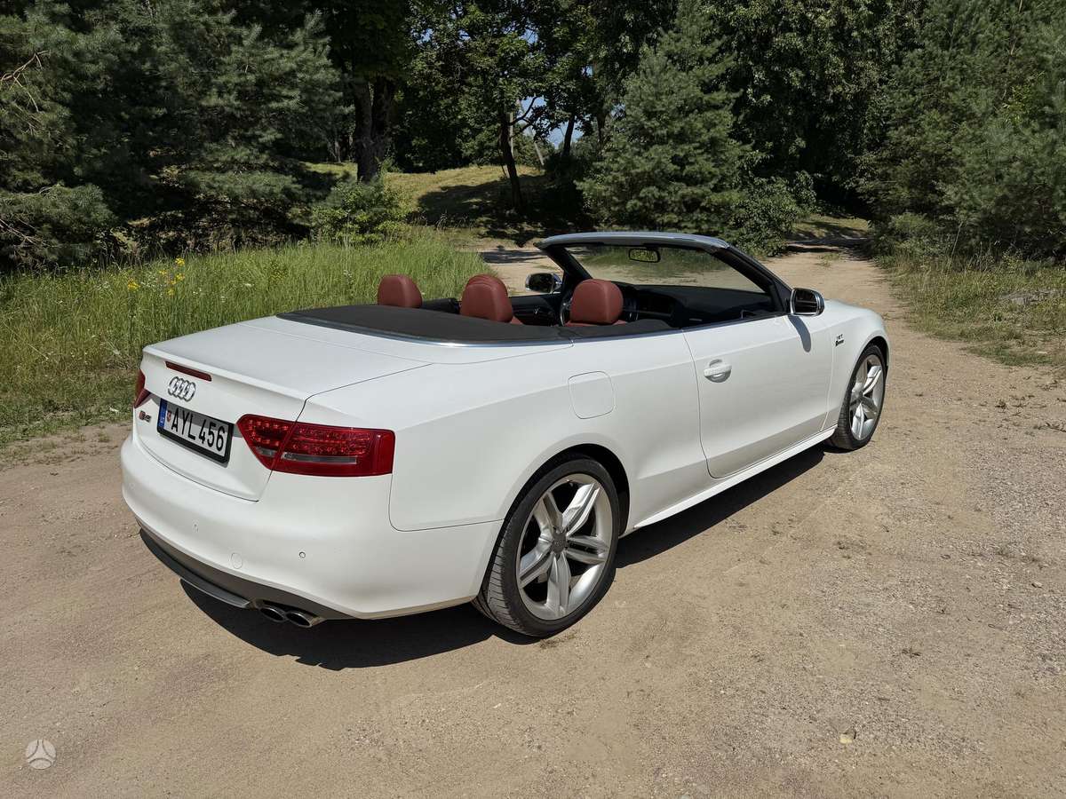 Audi S5, 3.0 l., convertible