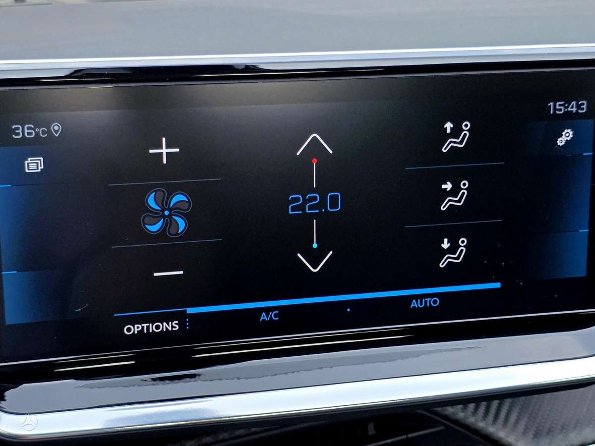 Peugeot 208, 1.2 l., hatchback