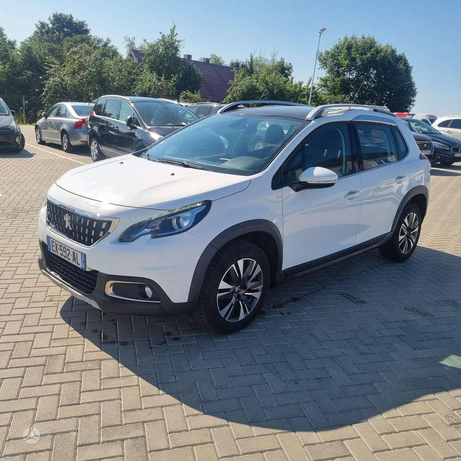Peugeot 2008, 1.2 l., Универсал