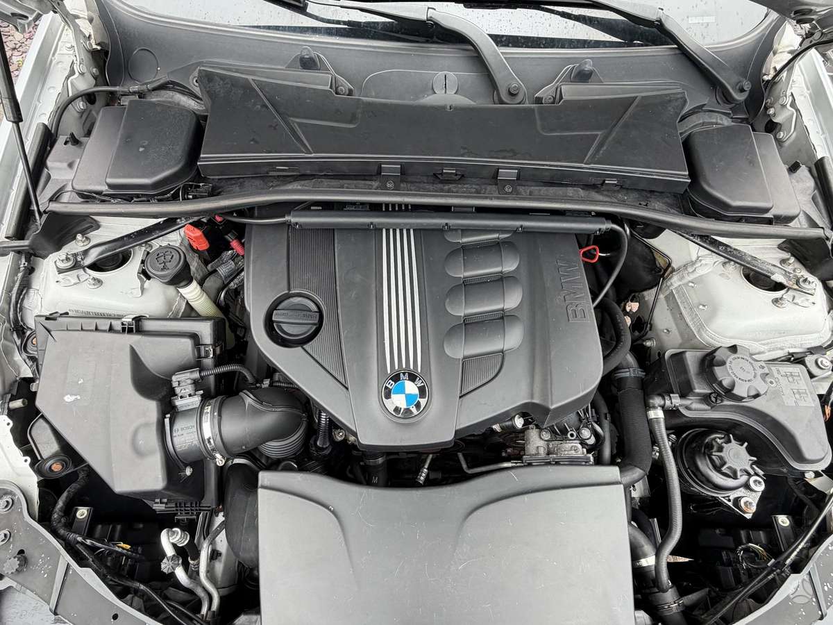 BMW 320, 2.0 l., wagon