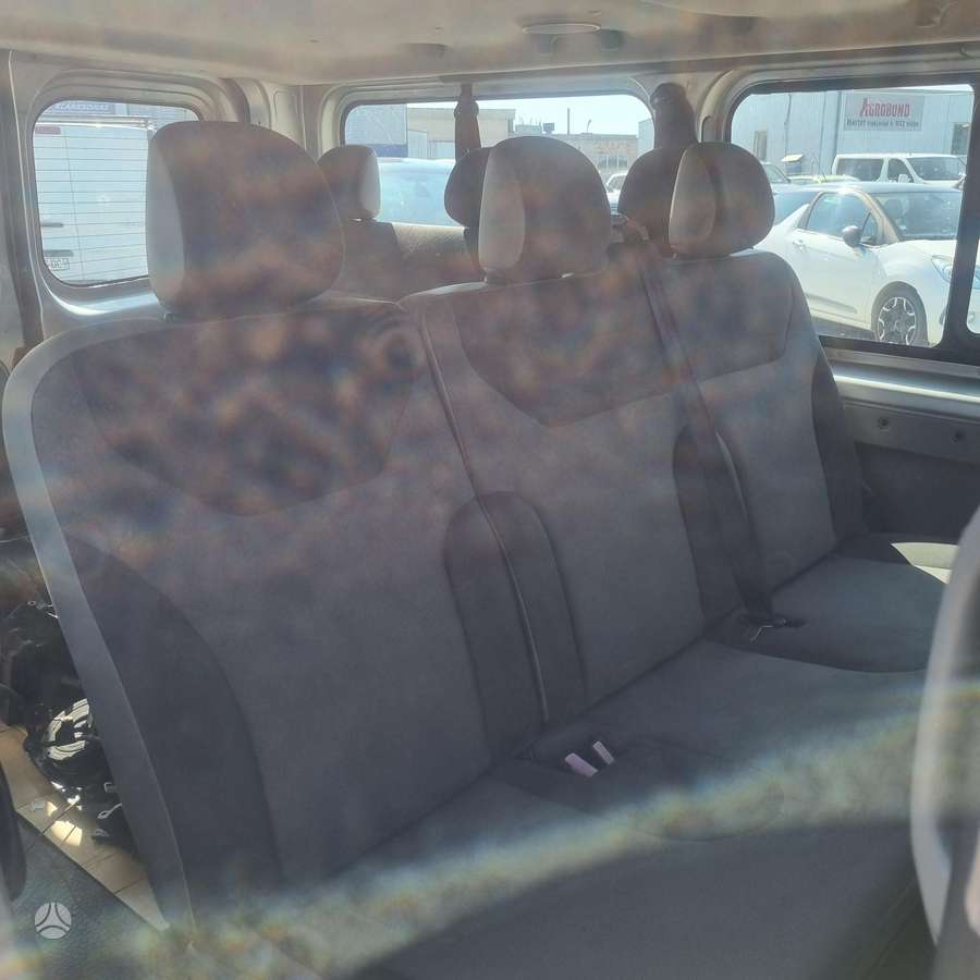 Renault Trafic, 2.0 l., mpv / minivan
