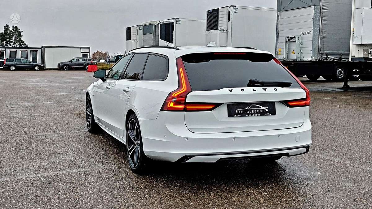 Volvo V90 - 12