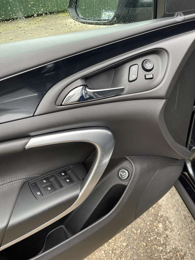 Opel Insignia, 2.0 l., wagon