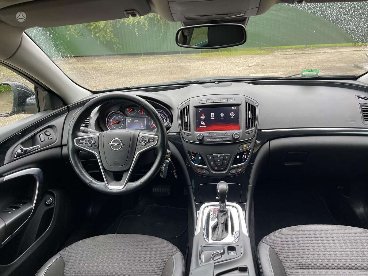 Opel Insignia, 2.0 l., wagon
