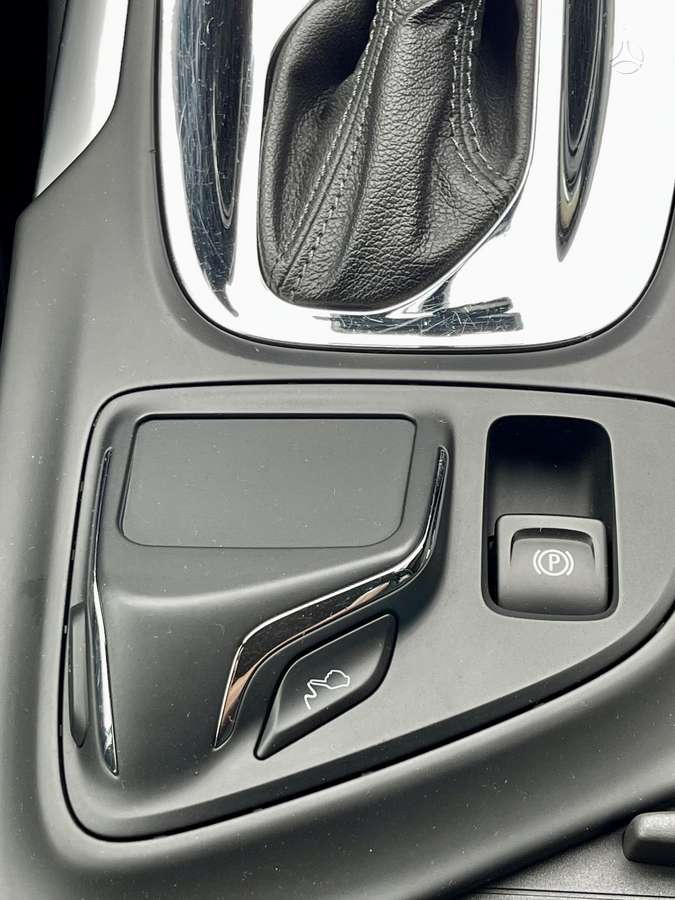 Opel Insignia, 2.0 l., wagon