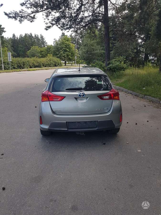 Toyota Auris - 4