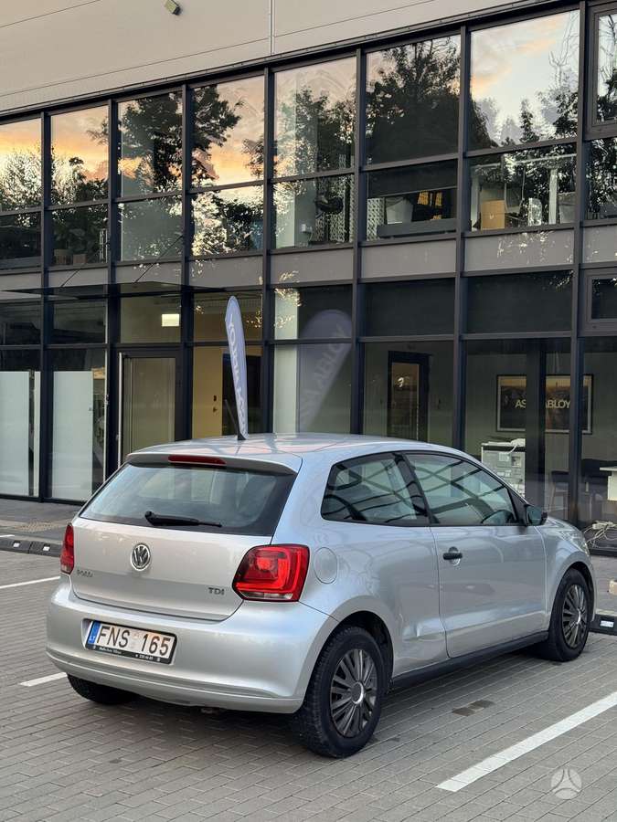 Volkswagen Polo - 6