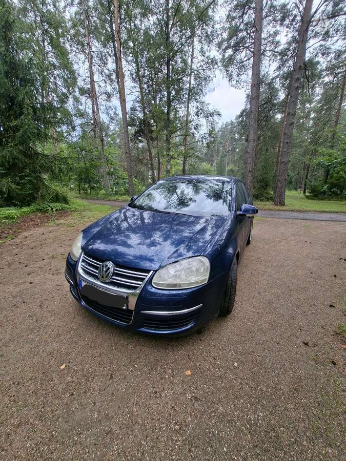 Volkswagen Jetta - 10