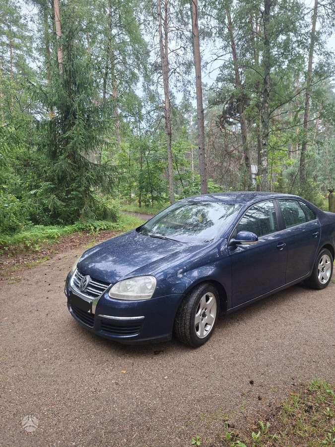 Volkswagen Jetta - 12