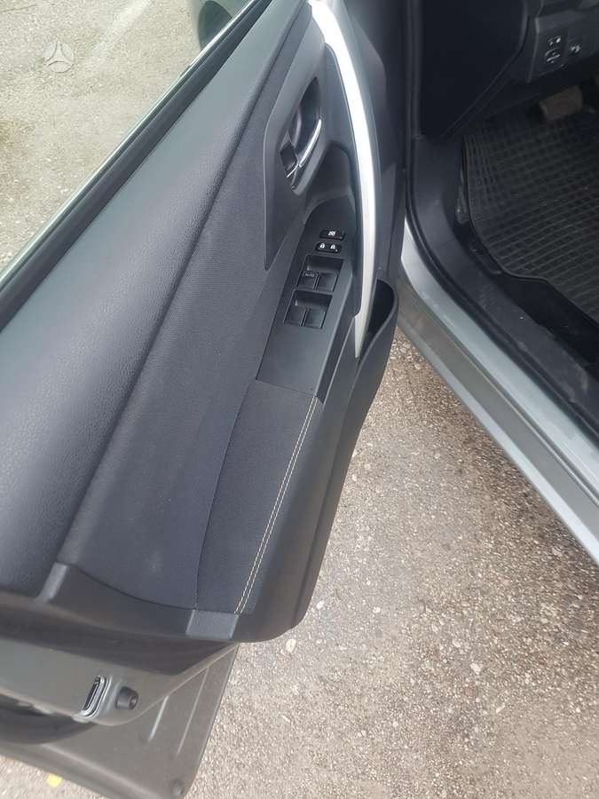 Toyota Auris - 9