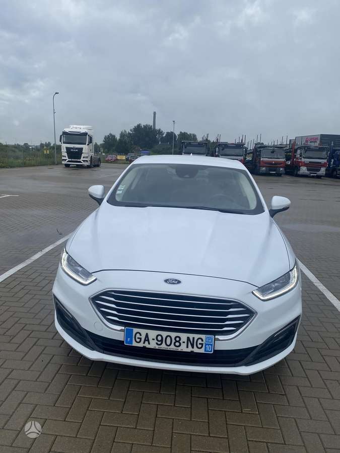 Ford Mondeo, 2.0 l., hatchback