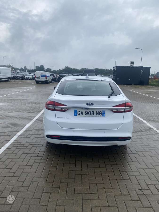 Ford Mondeo, 2.0 l., hatchback