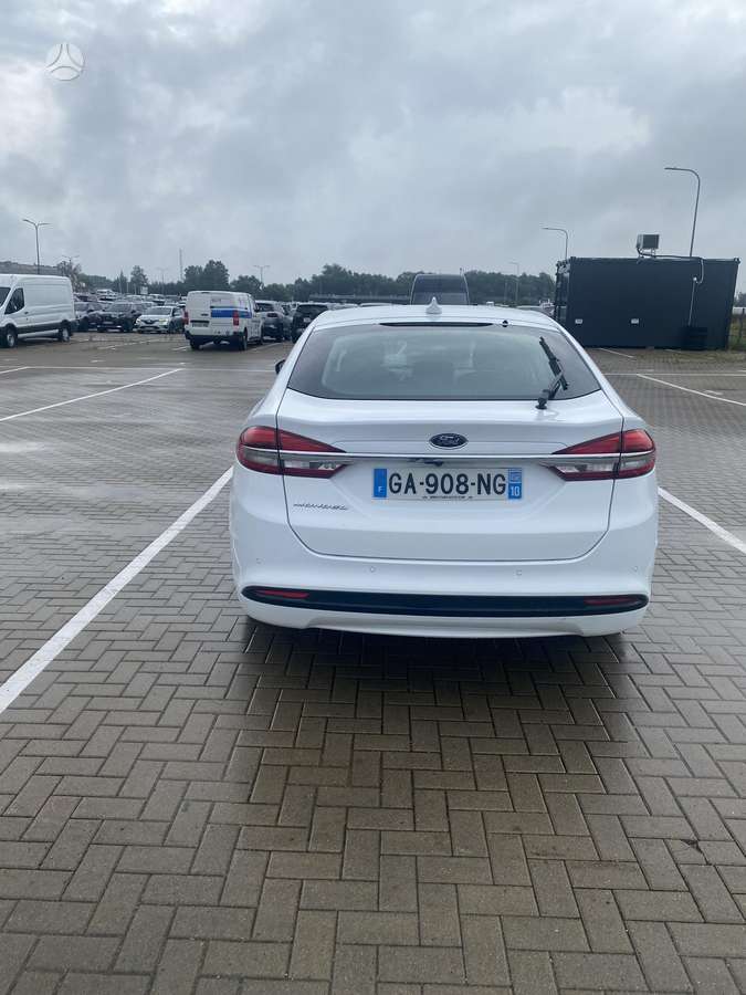 Ford Mondeo, 2.0 l., hatchback