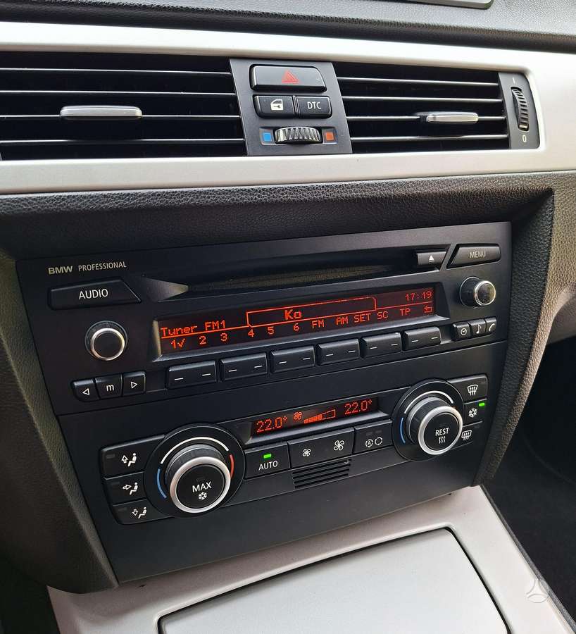 BMW 320, 2.0 l., Универсал