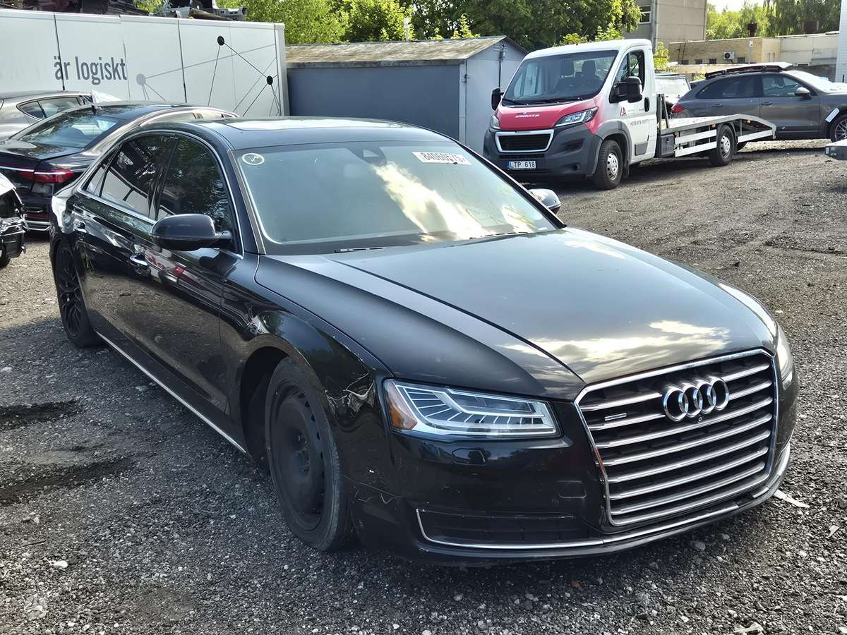 Audi A8, 3.0 l., Седан