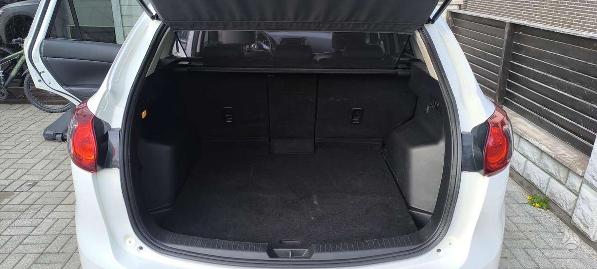 Mazda CX-5, 2.2 l., Внедорожник / Кроссовер