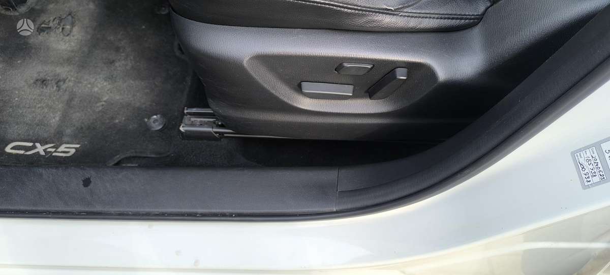 Mazda CX-5, 2.2 l., Внедорожник / Кроссовер