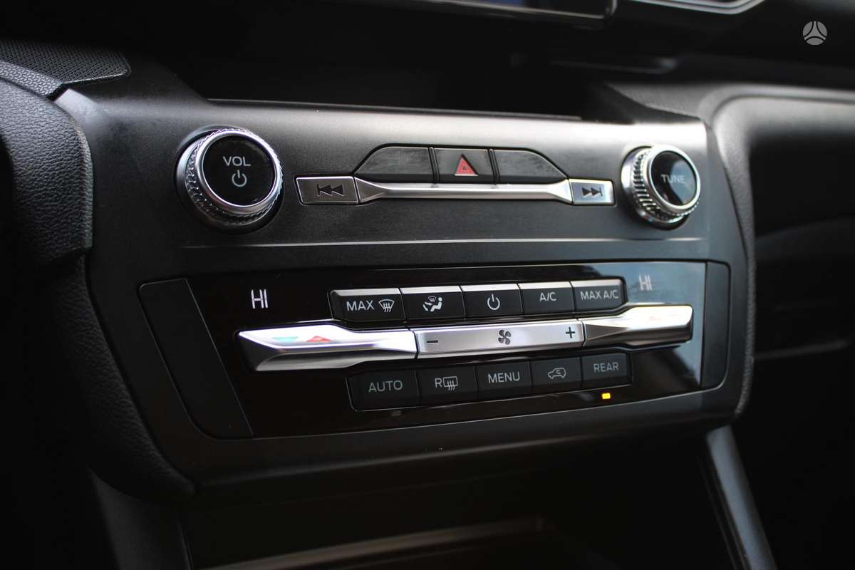 Ford Explorer, 2.3 l., Внедорожник / Кроссовер