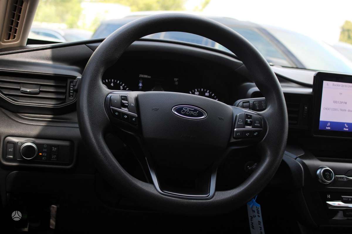Ford Explorer, 2.3 l., Внедорожник / Кроссовер
