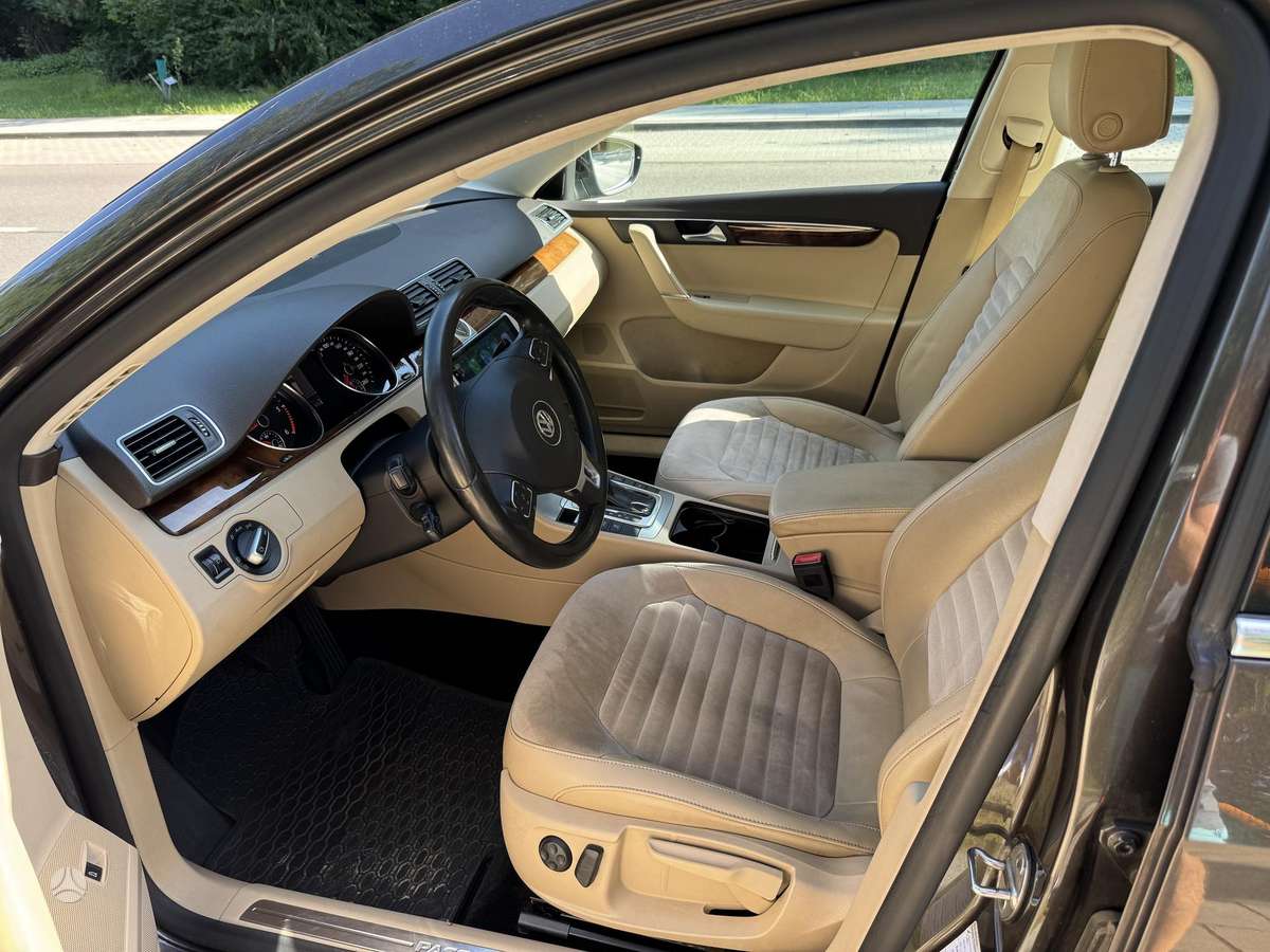 Volkswagen Passat - 9