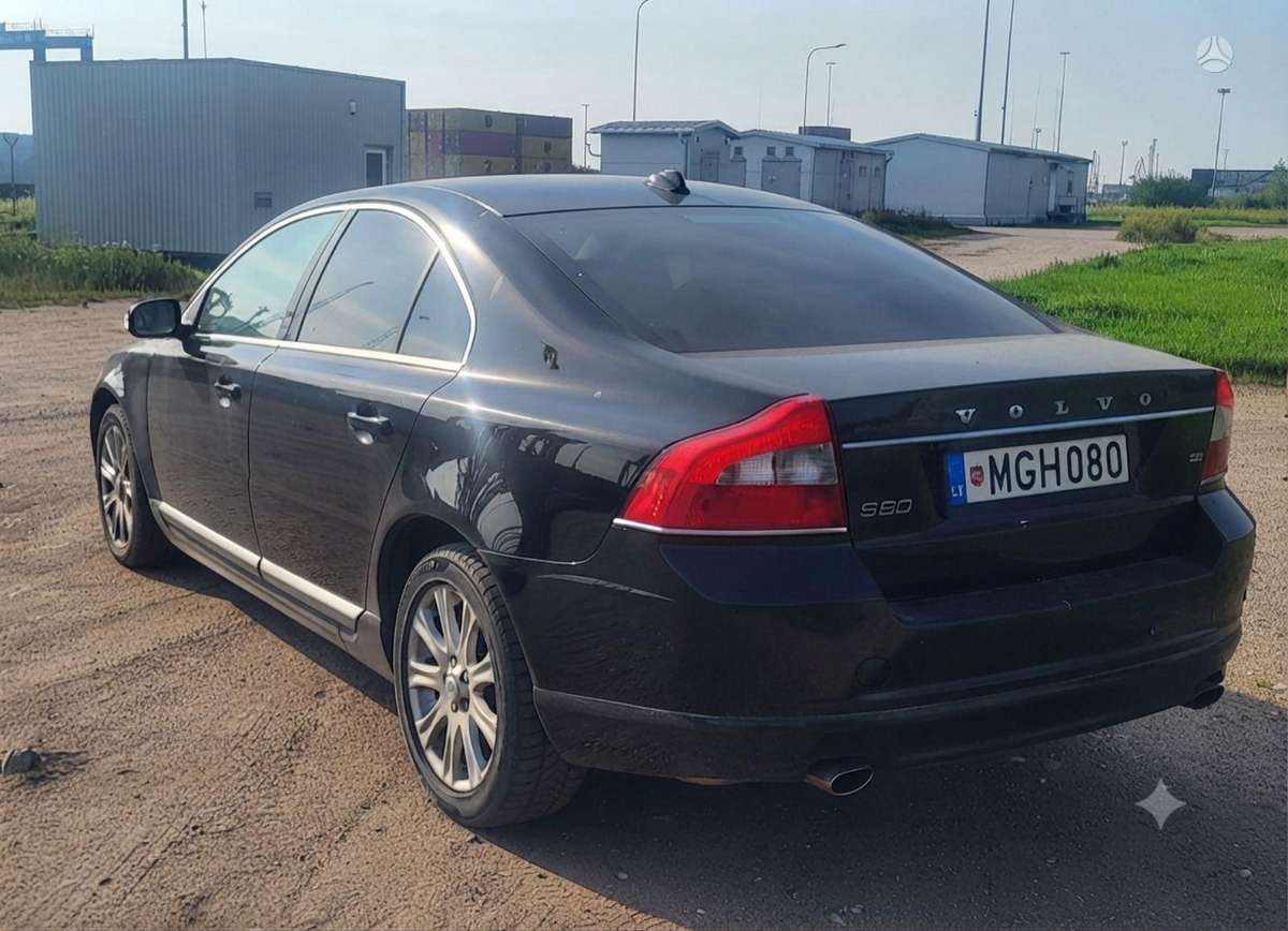 Volvo S80, 3.2 l., Седан