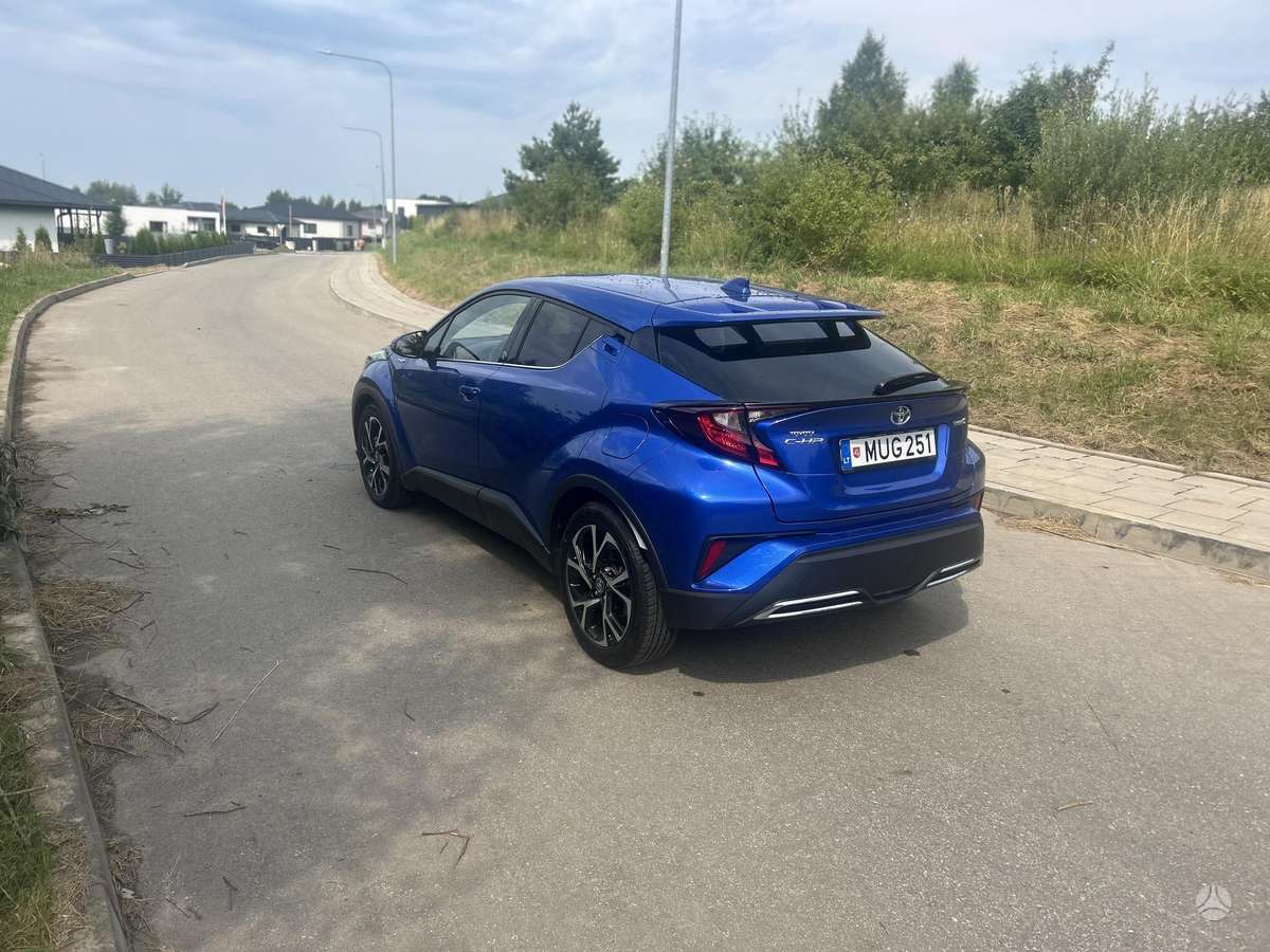 Toyota C-HR - 7