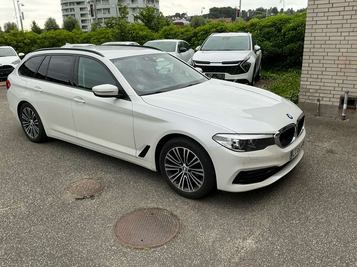 BMW 520, 2.0 l., Универсал
