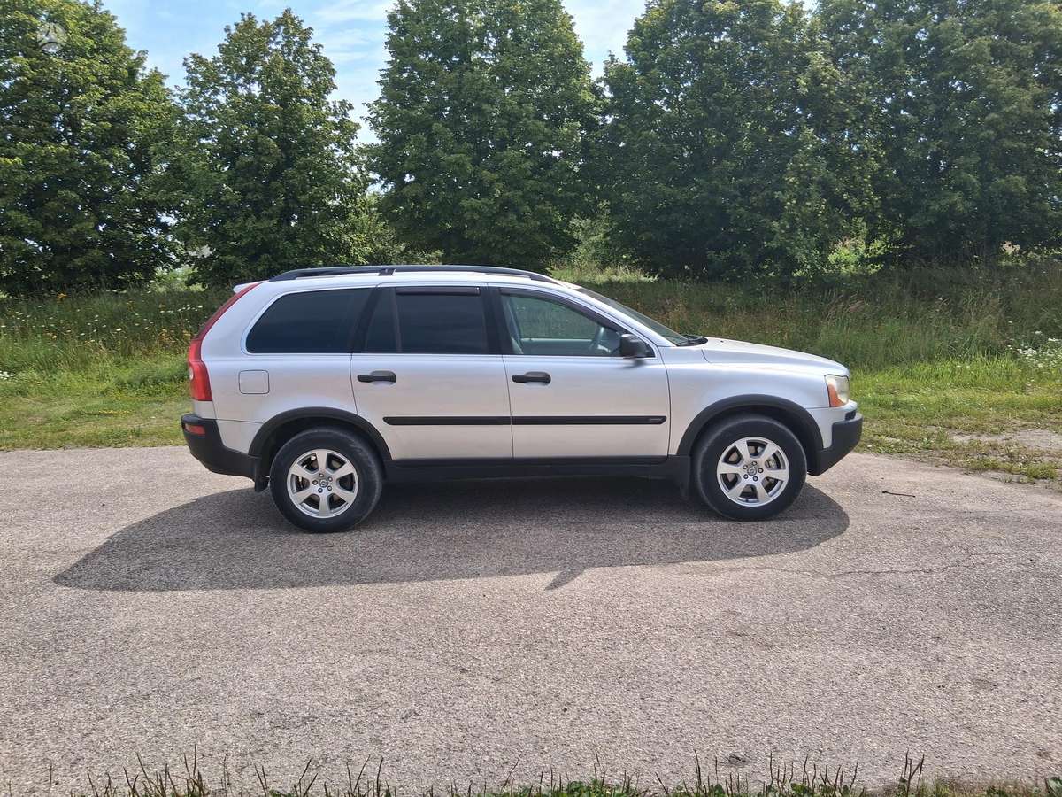 Volvo XC90 - 5